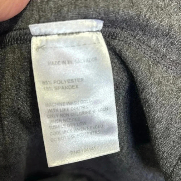 Reebok Play Warm quarter zip pull over thumb hole sleeve, Heather gray - S - Picture 13 of 13